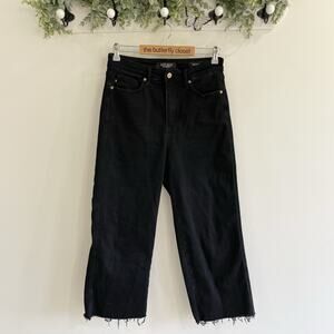 Judy Blue black high-waisted, wide-leg cropped denim jeans with a raw hem Sz 29